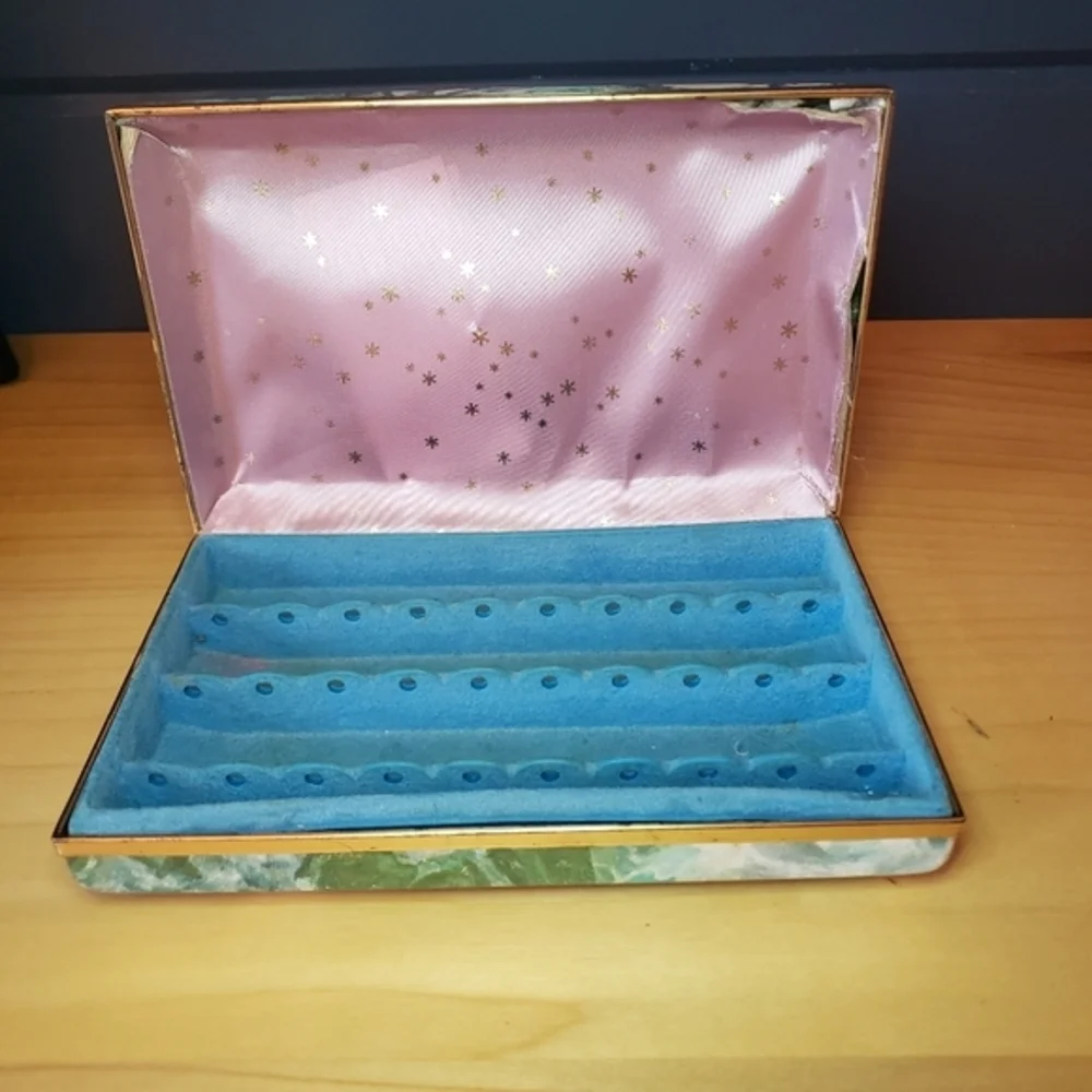 Vintage‎ Earring Box